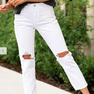 Vervet OPTIC WHITE DISTRESSED MOM JEANS Size 30, New with tags